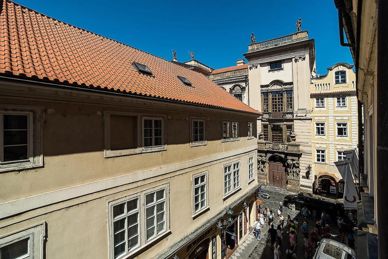 Newly Renovated 1-bed At Charles Bridge Praga