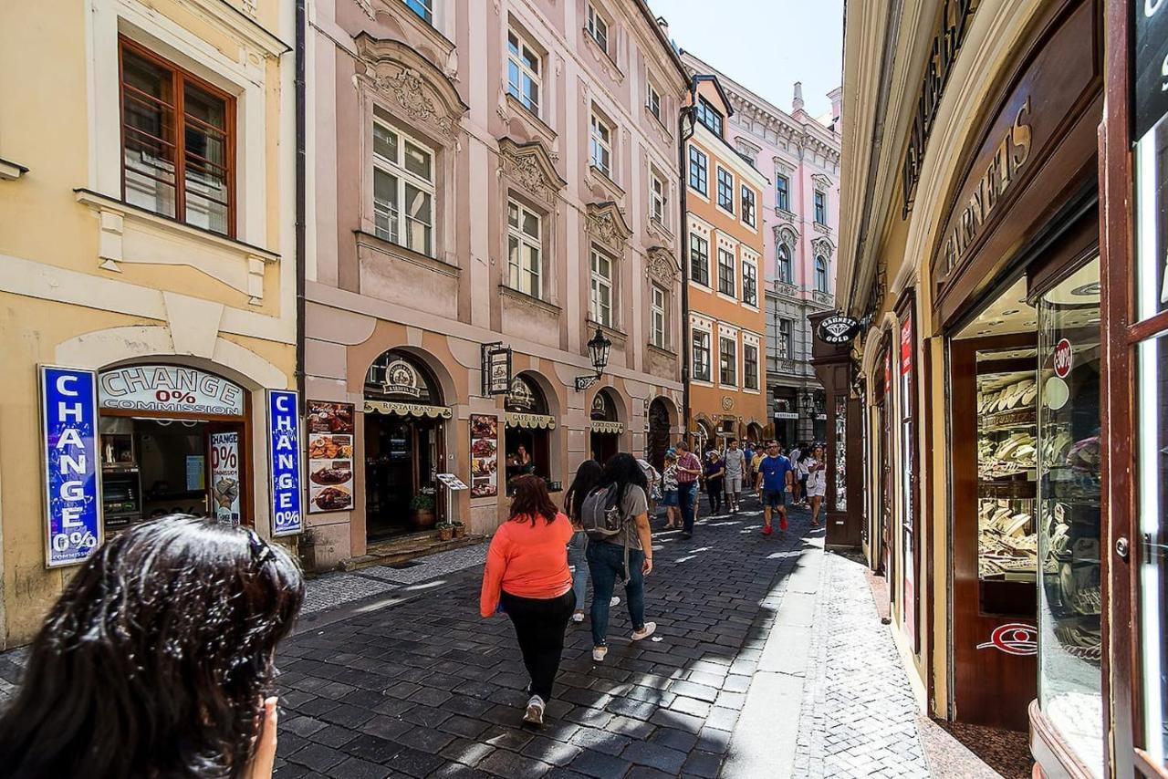 Apartmán Newly Renovated 1-bed At Charles Bridge